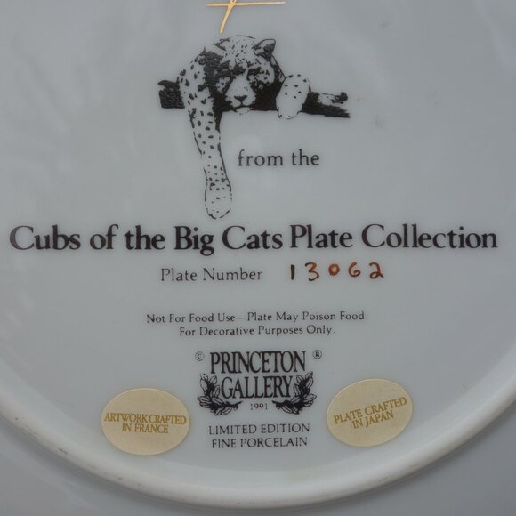 Princeton Gallery Cubs of the Big Cats Plate Collection Snow Leopard Cub by Qua - Picture 6 of 11